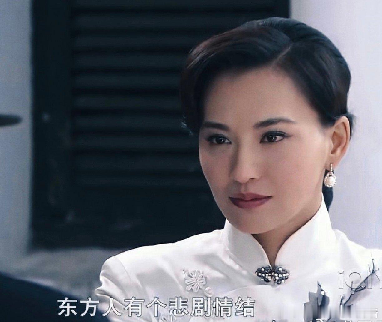 我初中时候看到的影视女性形象是这种的，导致我对我此生的审美和品味都相当有自信～ 