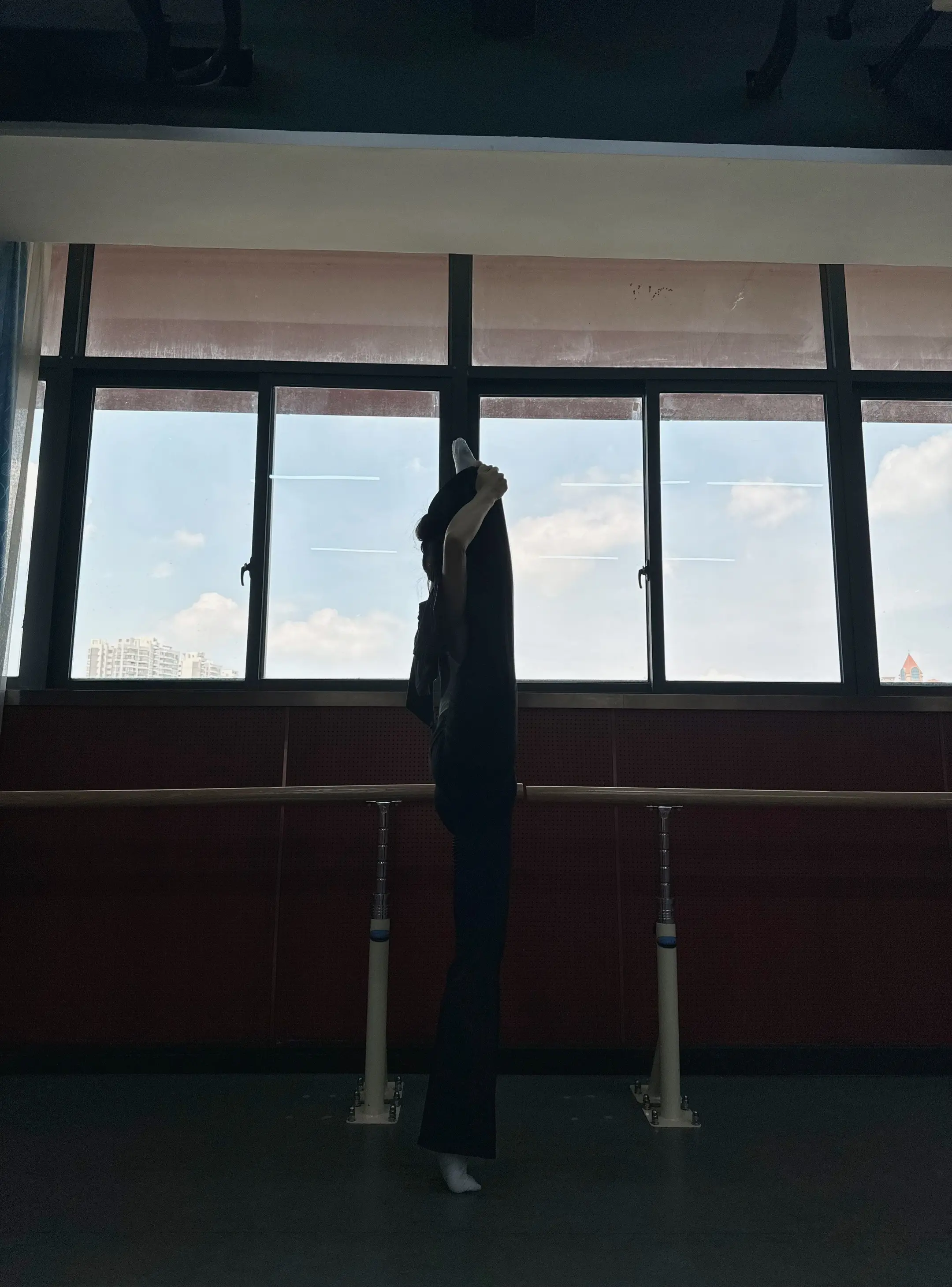 为了恐惧去努力 为了热爱去努力 是完全不一样的生命状态