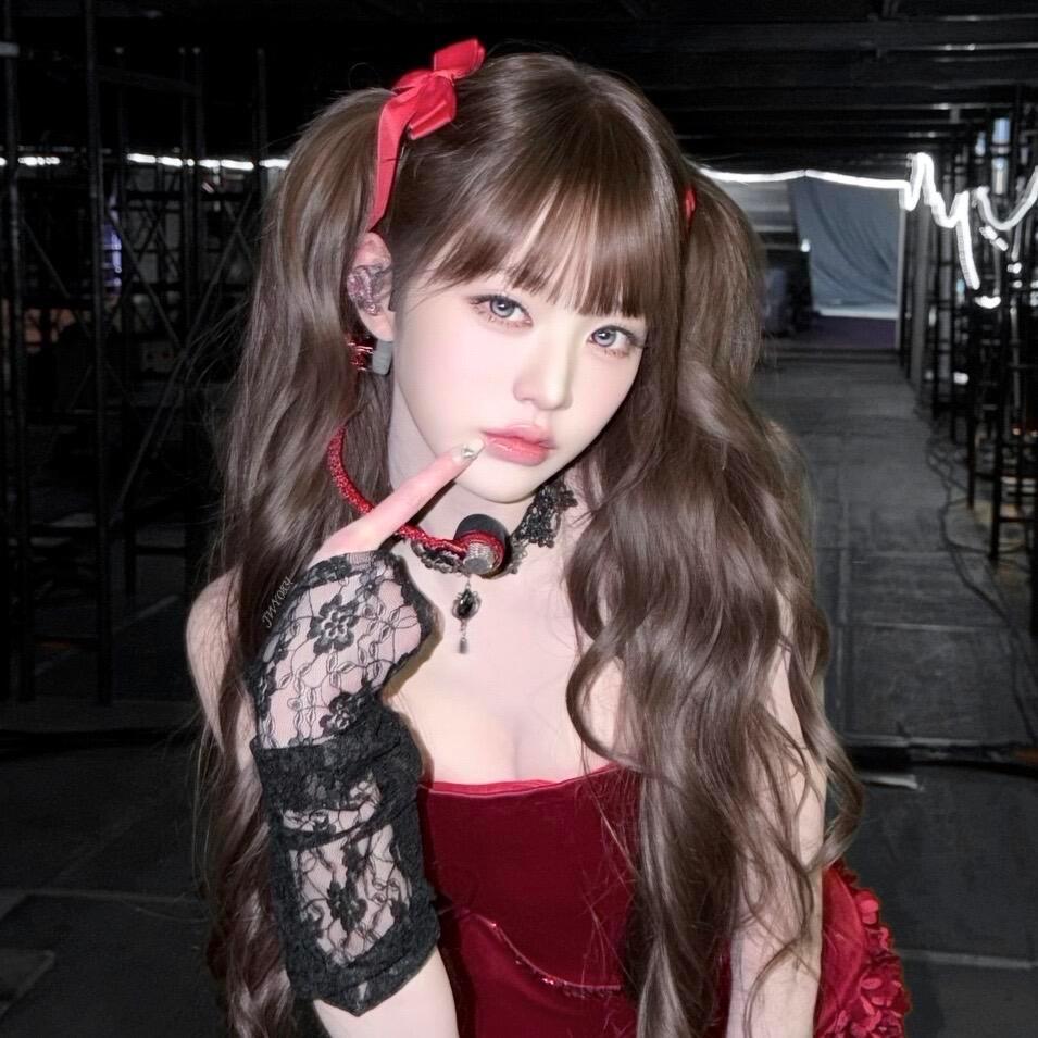 𝐒𝒉𝒂𝒓𝒆 | ‧₊˚ ᜊ 张元英头像 ᜊ ‧₊˚ 