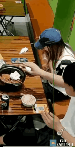 敢不敢把正脸曝光了[打脸][打脸]