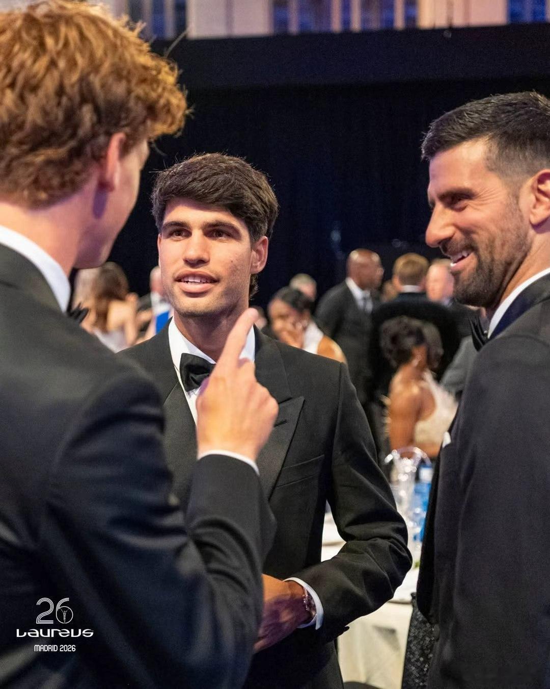 一个提名者对获奖者和主持人的在线思念。阿尔卡拉斯劳伦斯最佳男运动员阿尔卡拉斯退出