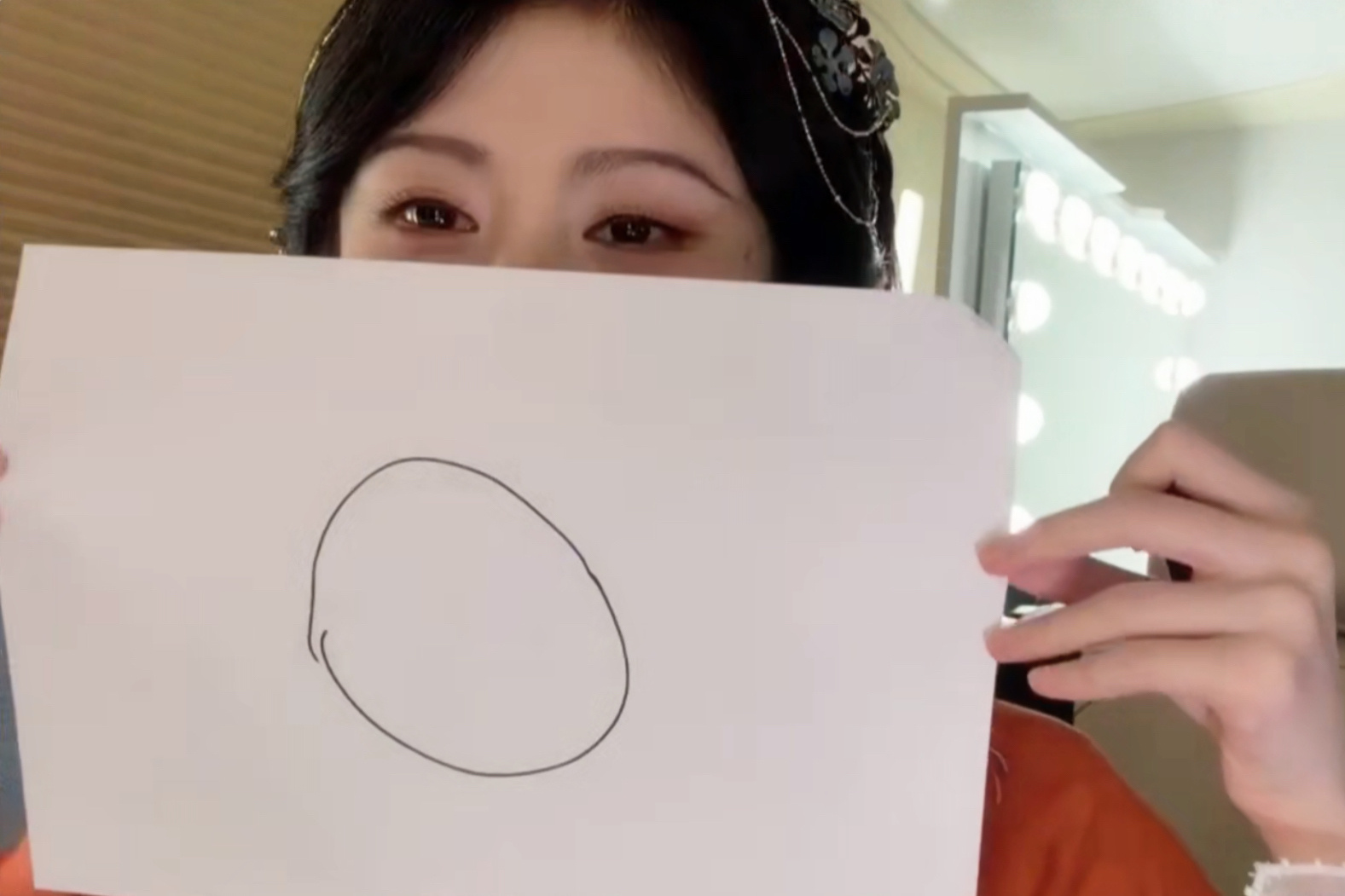 小画家新作品 第一个画完的哦 