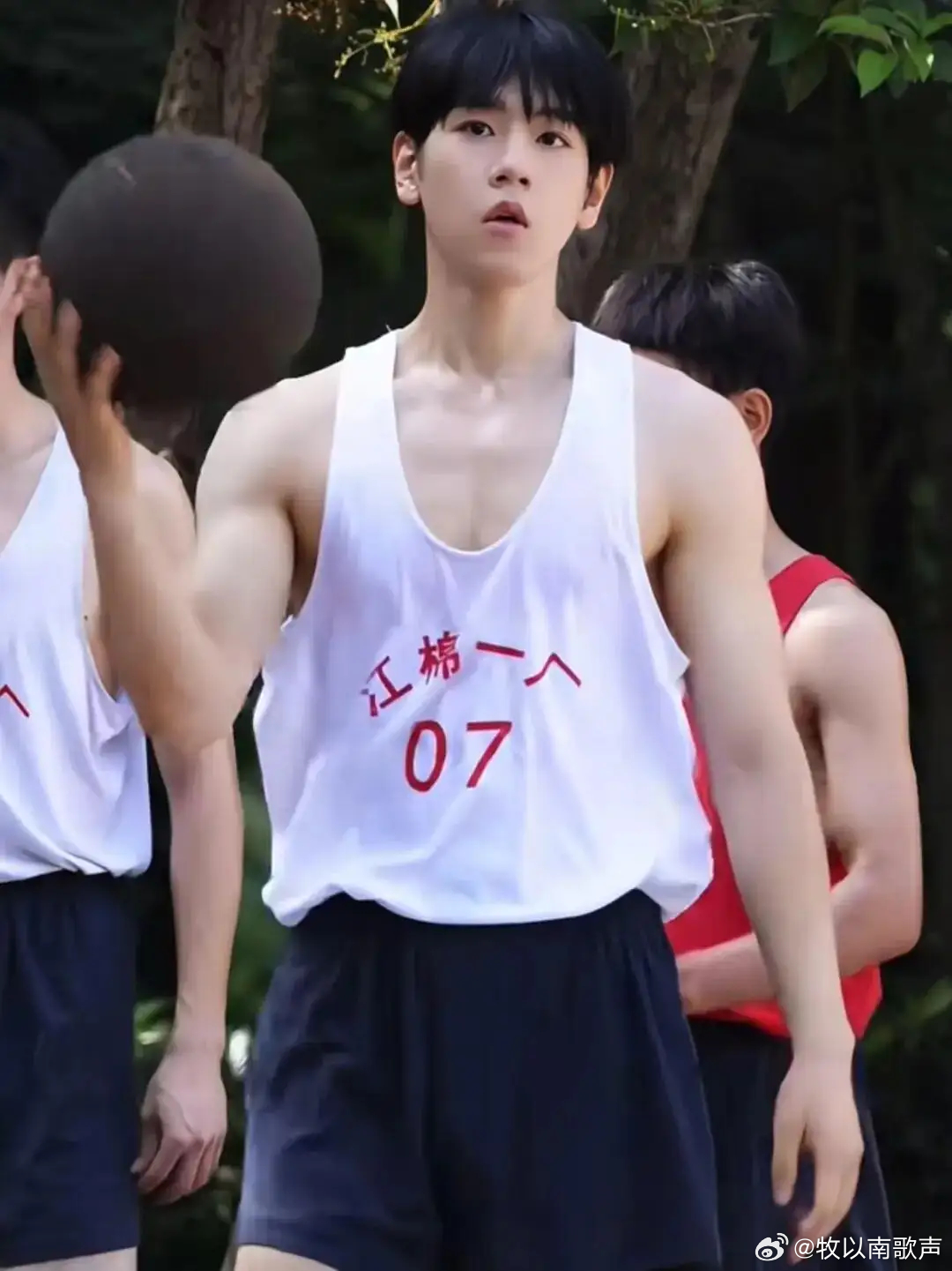 《纯真年代的爱情》大结局：叶峰不揭发凌漪、痛快离婚，真相太扎心《纯真年代的爱情》