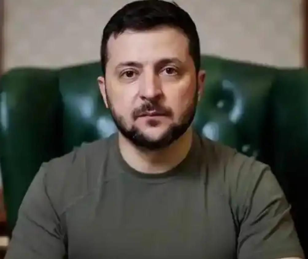 俄乌打到最后，极有可能复刻芬兰模式，乌克兰被占领土是收不回来了。就像当年的芬兰一