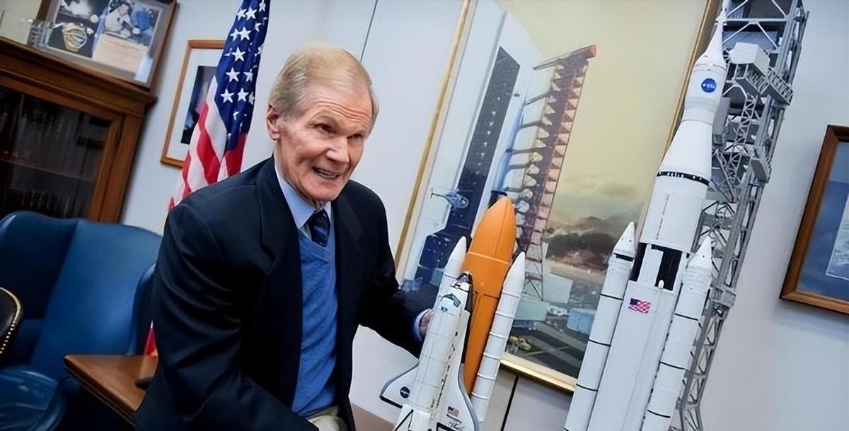 美论坛：若中国禁止美加入中国空间站，美国有权将其击落

网上有人放出话来，说美国