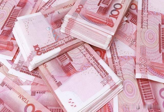 我认为是

很多人总说钱不是万能的，但活在普通人的烟火日子里，我真心觉得，钱真的