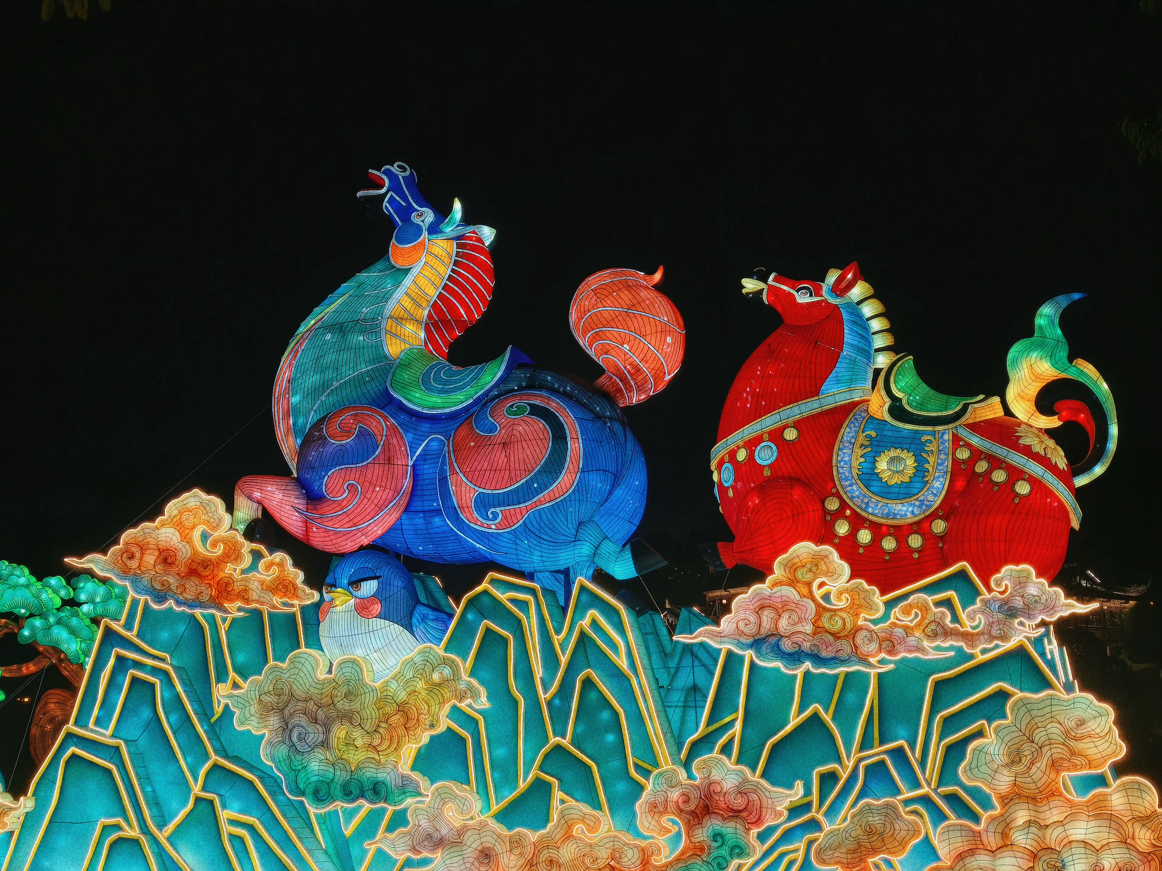 元宵喜乐🏮 逛逛灯会，评论区抽三位小伙伴各送50🧧 这个年也算过完了~  抽