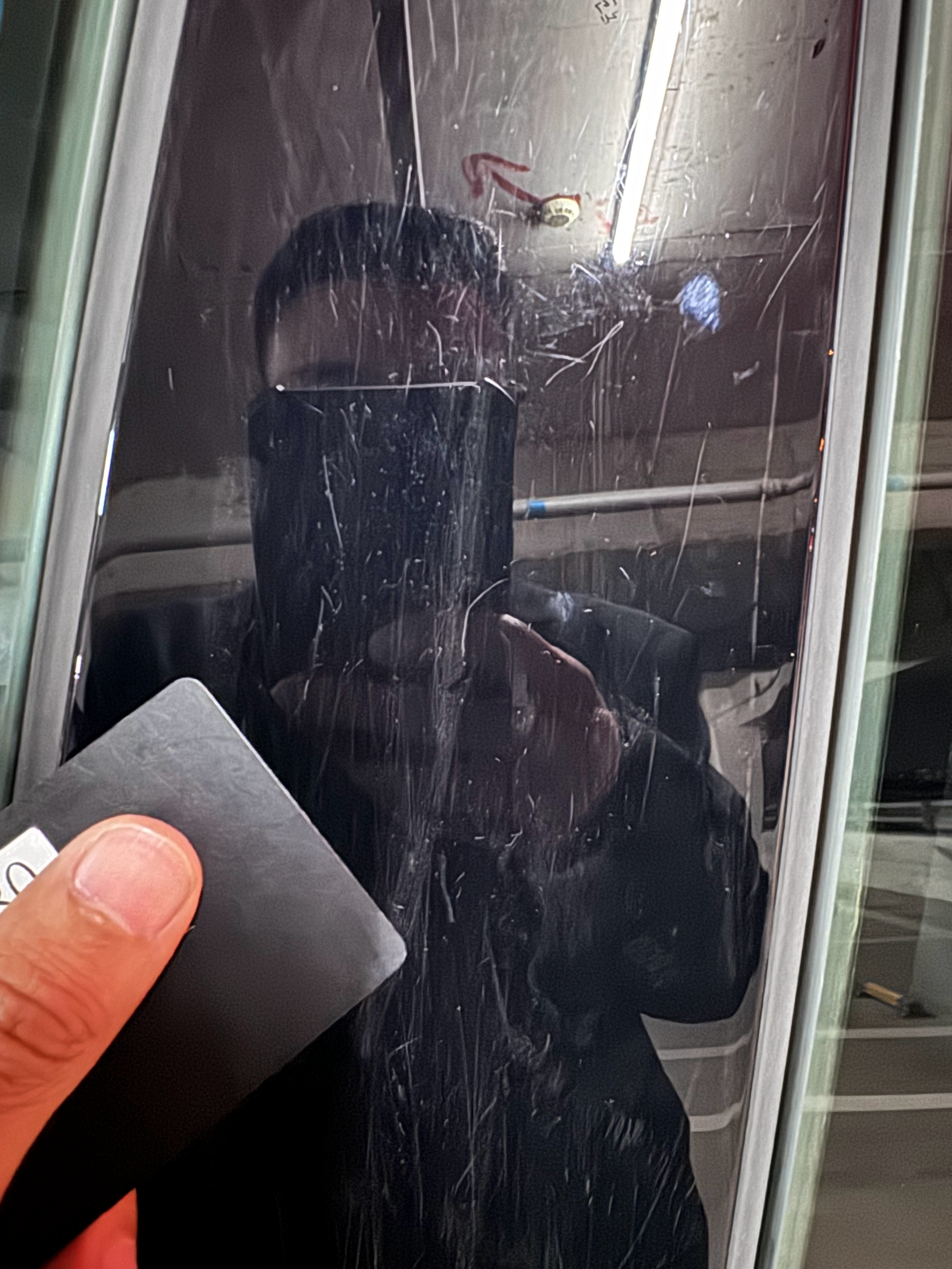 其实卡片钥匙，我基本拿到手就没怎么用。特别是感应区在B柱，因为就算是你去贴刷，你