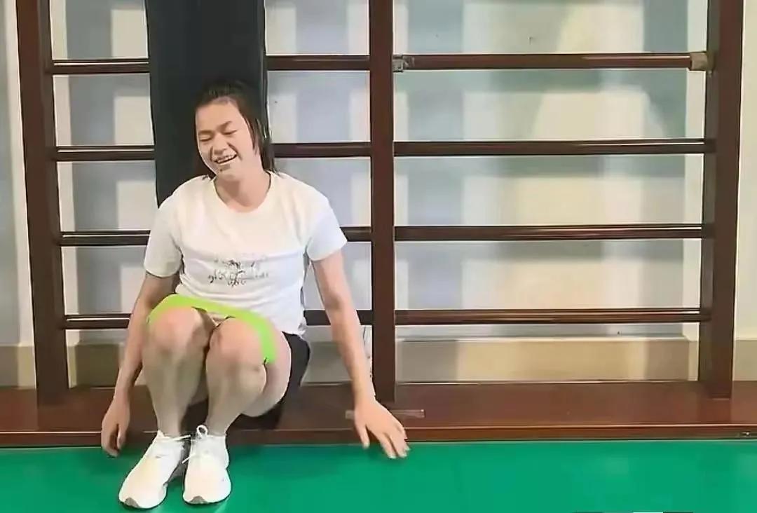 口下留情吧，别再说全红婵胖了，你们都猜错了，导致现在的全红婵真正原因竟然是身体原