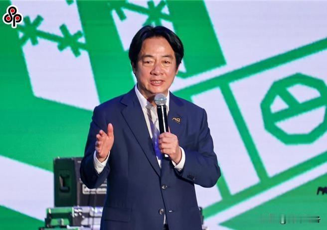 郑丽文拿中美能够坐下来谈判举例，呼吁赖清德打开两岸对话大门，降低台海战争风险，这