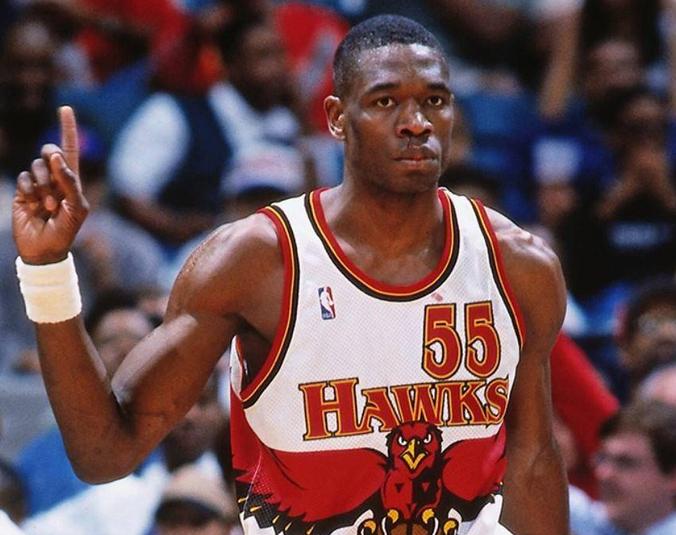 这个男人在NBA打了18年，却连一分钱都没存下，但在他去世的那天，整个非洲都在为