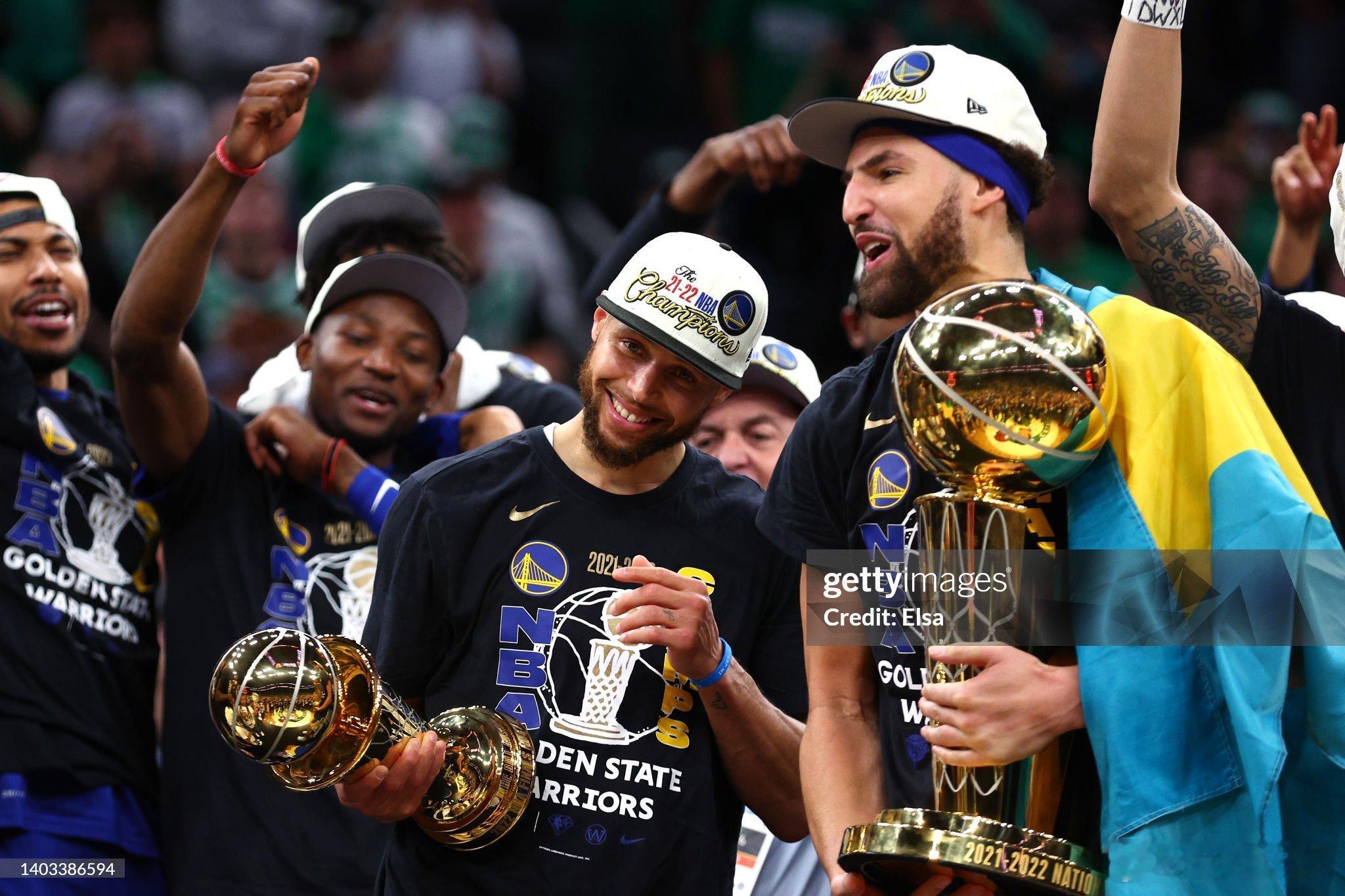 MFFL 库里接受采访。“如果真到了退役那一天，我们有机会谈及此事，我当然会打电