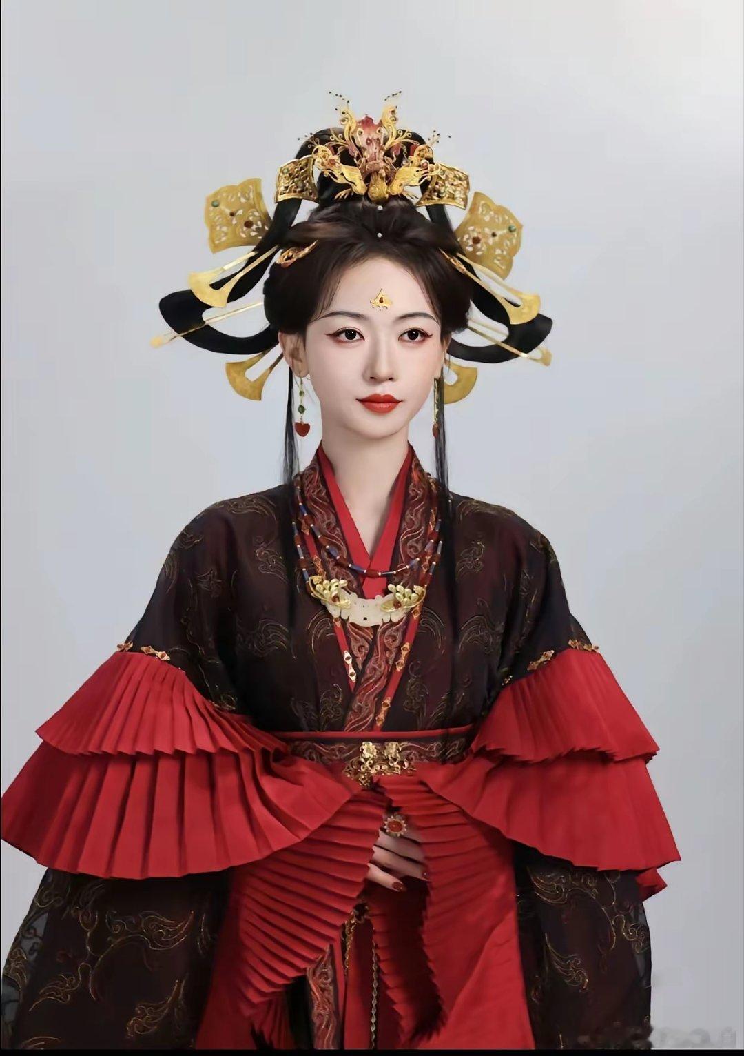 吴谨言这命也太好了…看看其他女明星的新剧造型，只能说，一个天上一个地下，差别大了
