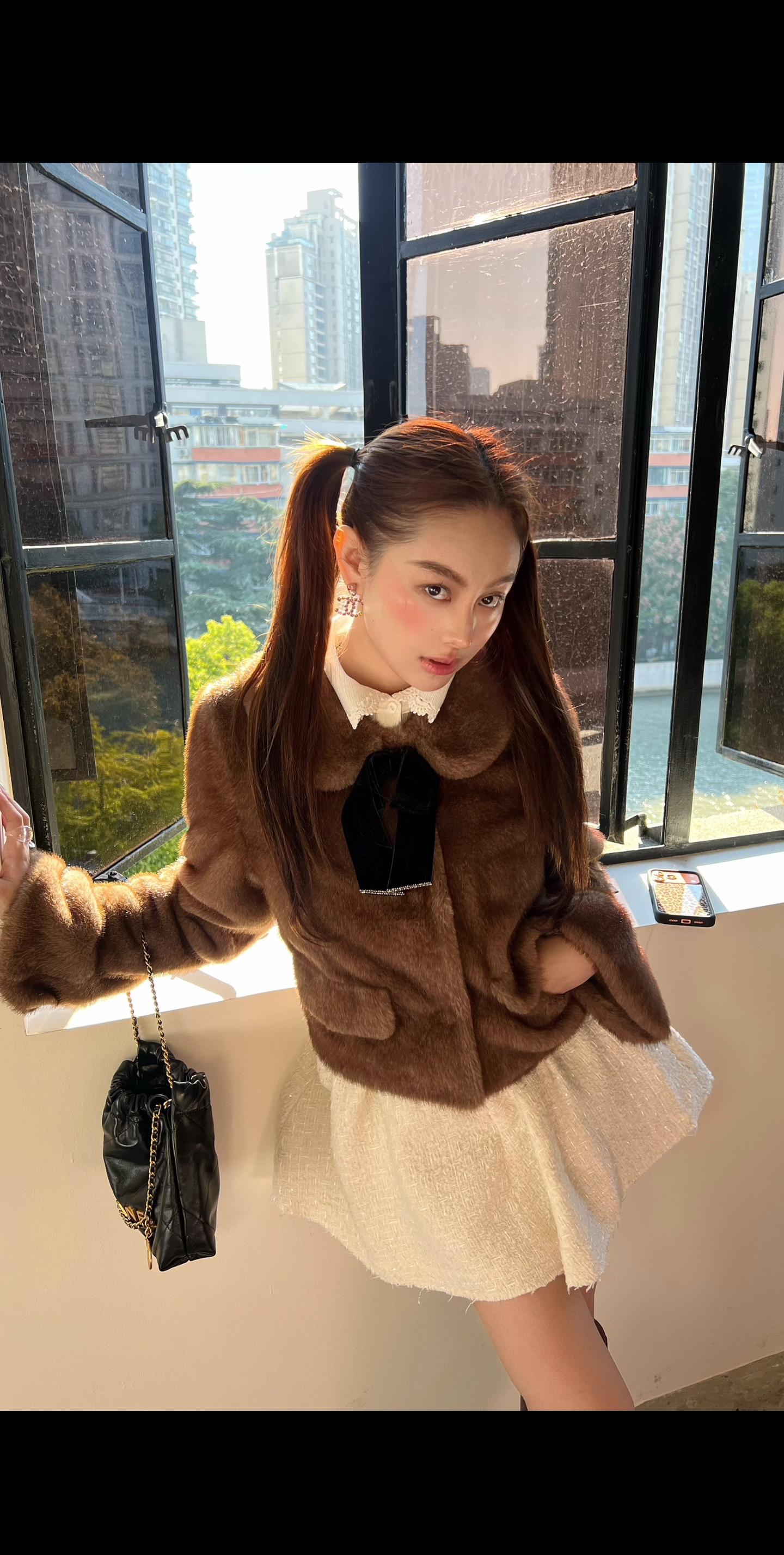 Jennie发型 拍照姿势