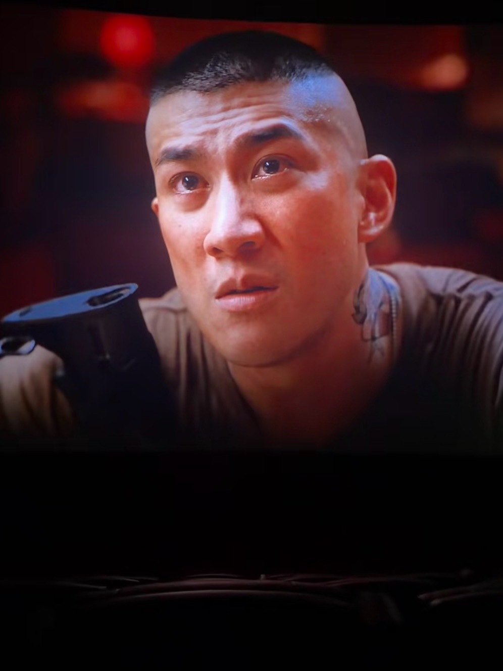 这真的不是王力宏吗我要脸盲了！李治廷在这部电影里的造型咋这么像二哥？都有点恍惚了