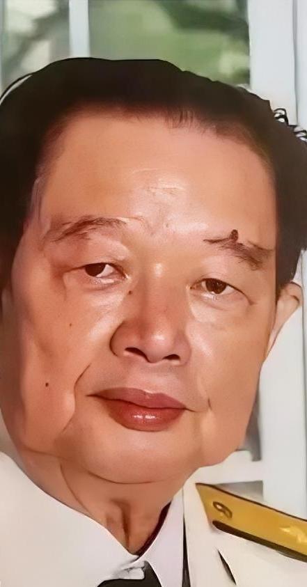 咱们国家从不主动挑起事端！1988年的赤瓜礁海战里，陈伟文将军面对越军的挑衅，没