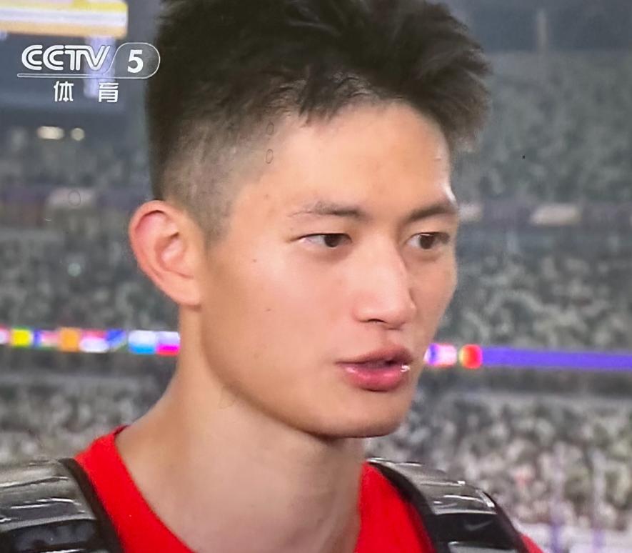 张溟鲲获得了东京田径世锦赛的第六名，在接受采访时说：这场比赛也是为全运会练兵……