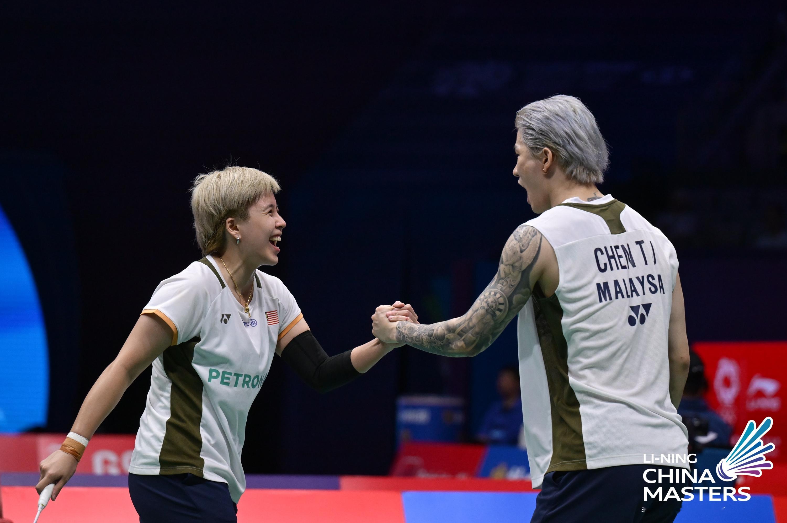 陈堂杰/杜依蔚🇲🇾 21-13、13-21、21-16 🇮🇩希达亚图拉/