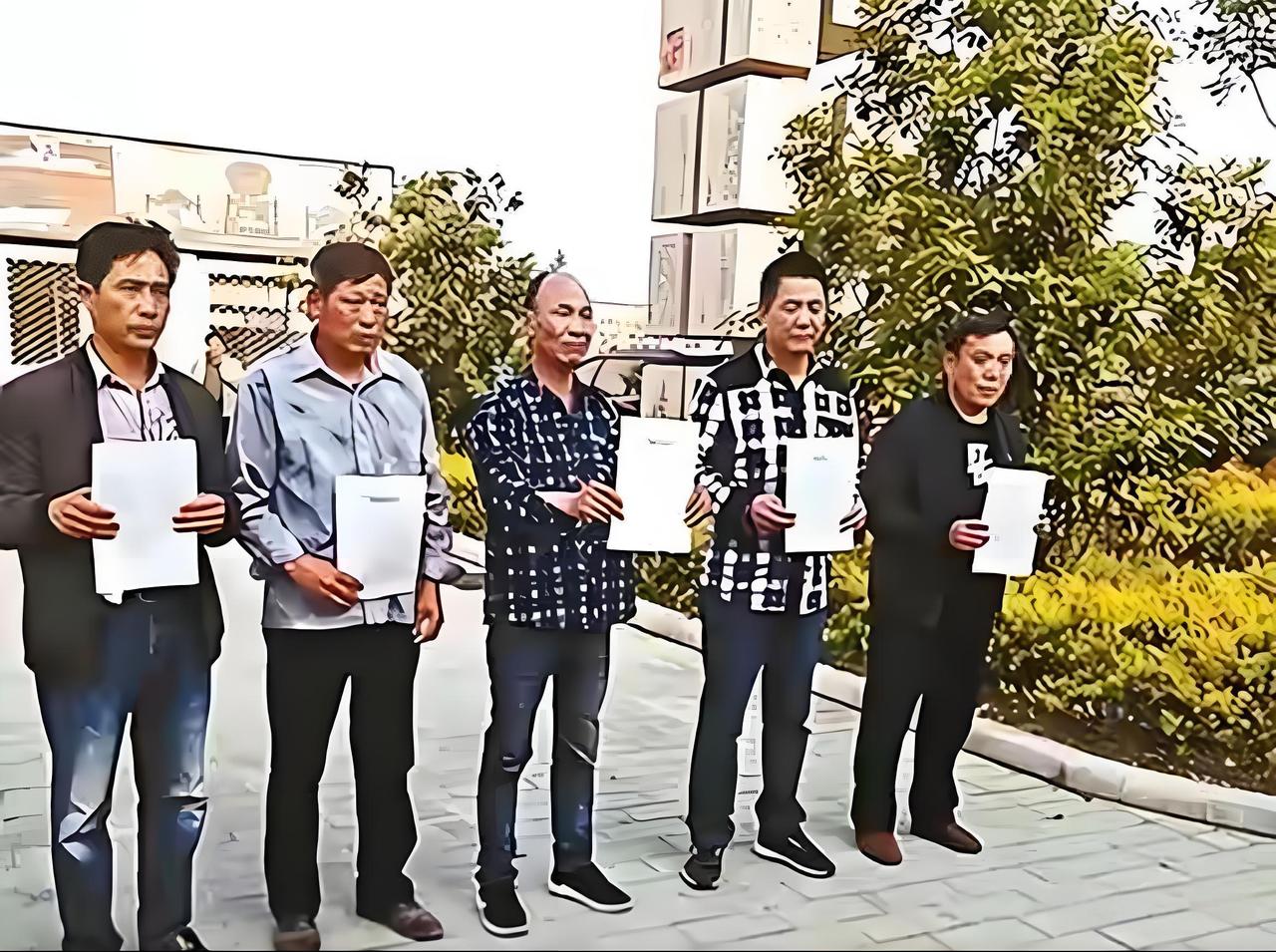 1996年，5名无辜青年蒙冤入狱，被关押了21年后才无罪释放，令人惊讶的是，5人