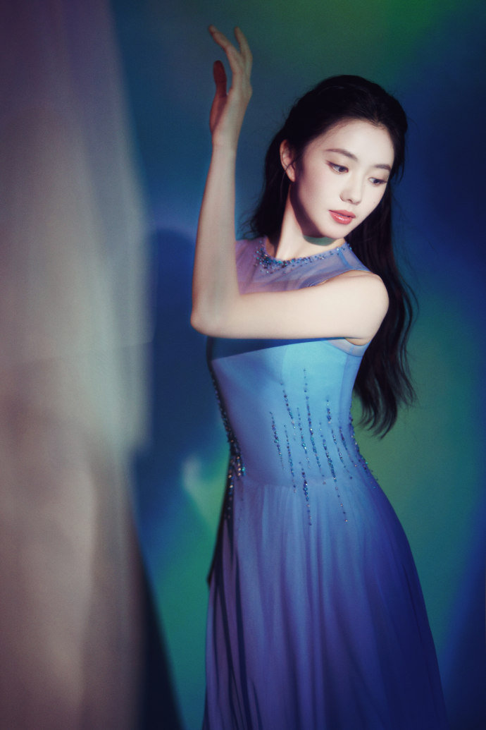 春晚女明星出图春晚女明星出发图 春晚女明星出发图 