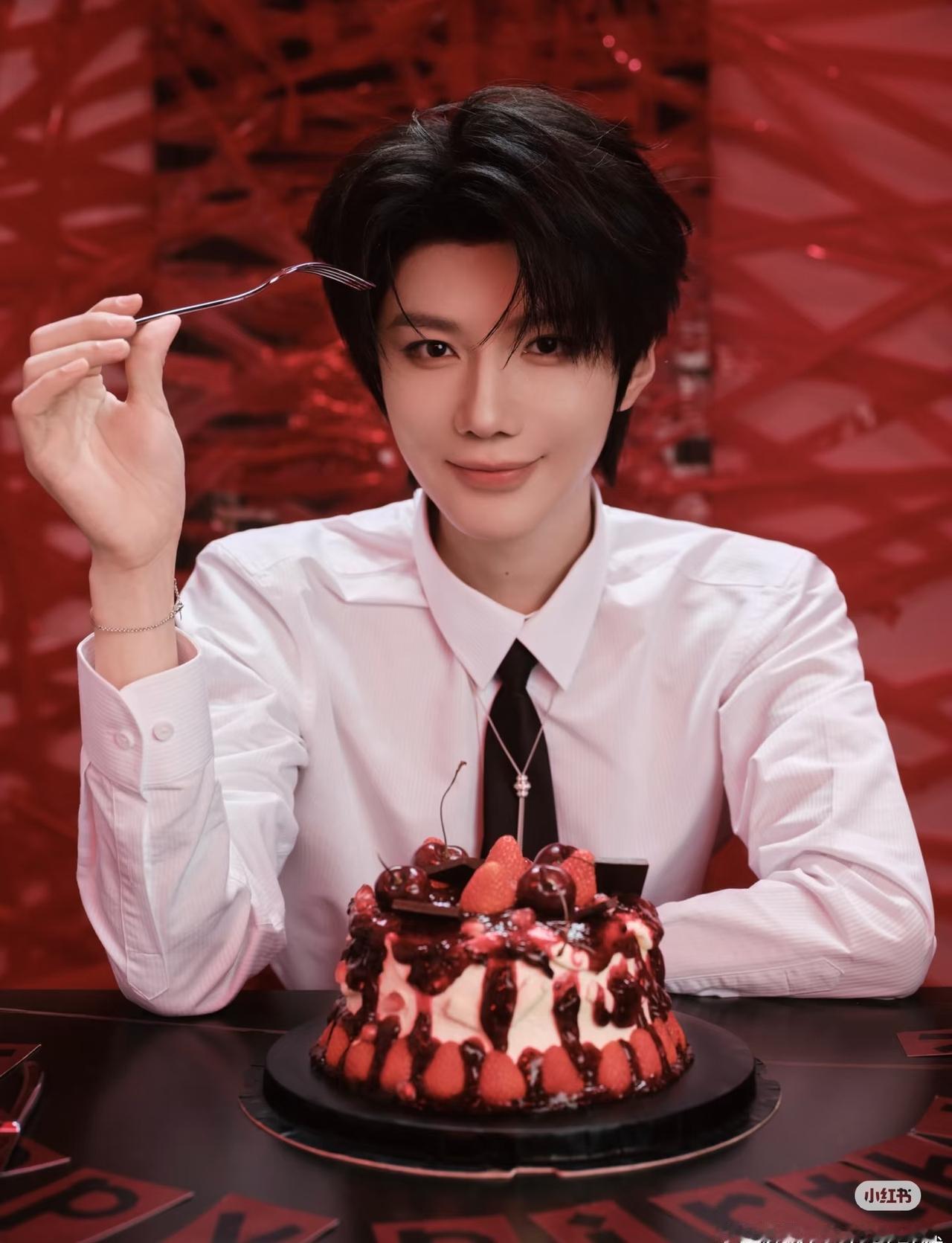 ❤️郝熠然 熠启新章岁和时安 

今天是你农历的生日，郝熠然祝你生日快乐，岁岁安