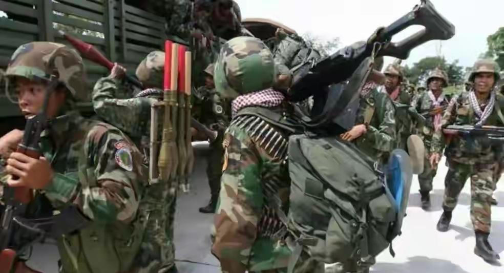 东南亚杀声震天，数亿资产外逃，中方雷霆收网，这场战火全是算计