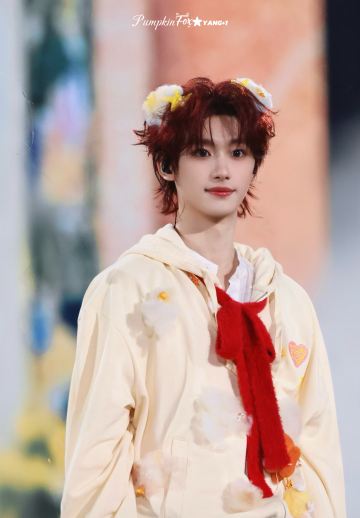 丁程鑫ENFP快乐小狗你好星期六直播丁程鑫完美诠释什么是标准ENFP快乐小狗，浑