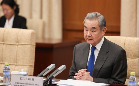 成了，俄罗斯答应中国
 
北京时间4月14日，俄罗斯外长拉夫罗夫终于见到了中国外