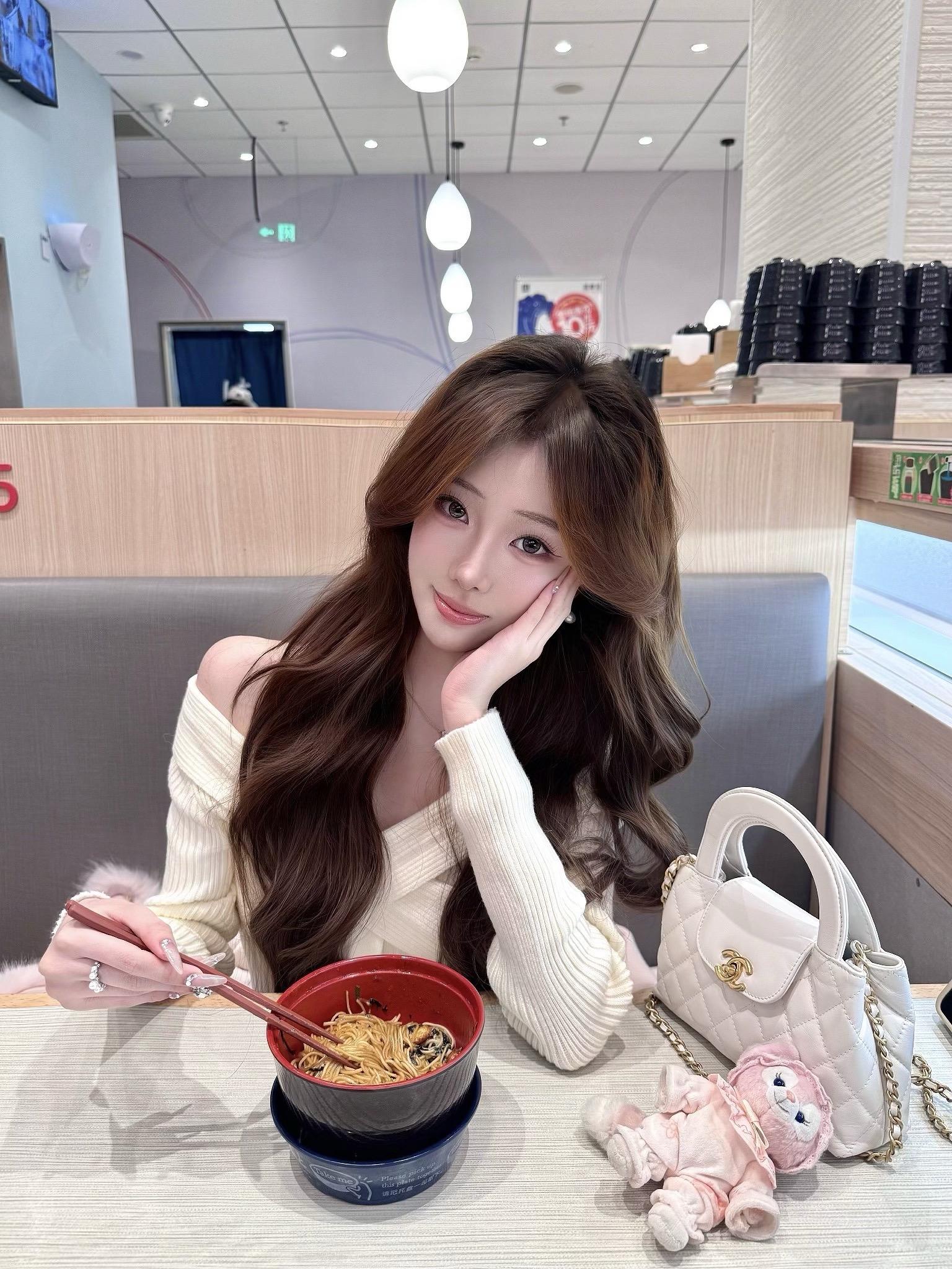 倘若你只是过客 那向你索取太多 确实是我错了