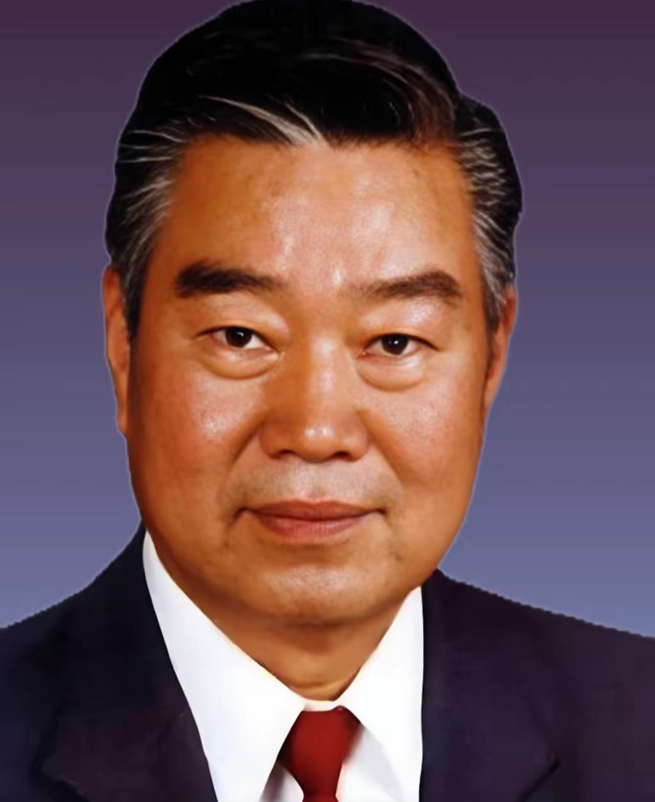 致敬“中国重离子加速器之父”杨澄中！他用一生铸大国重器

核物理学家，中国科学院