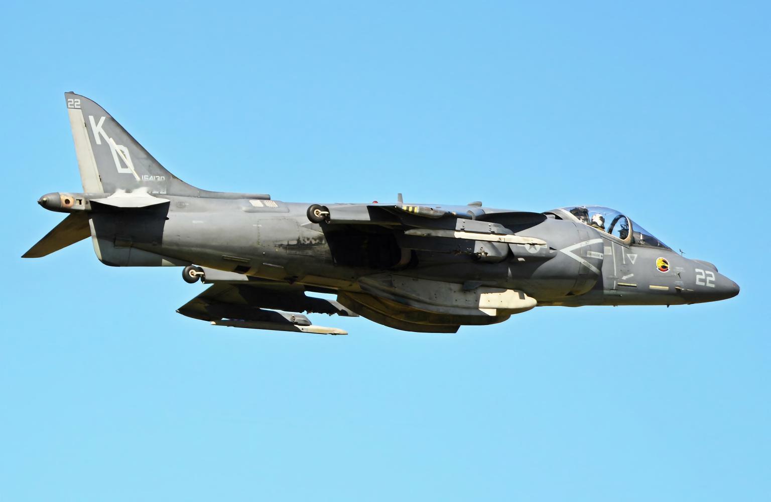 每天认识一件兵器 美国AV-8B“海鹞Ⅱ”攻击机AV-8B“海鹞Ⅱ”（Harri