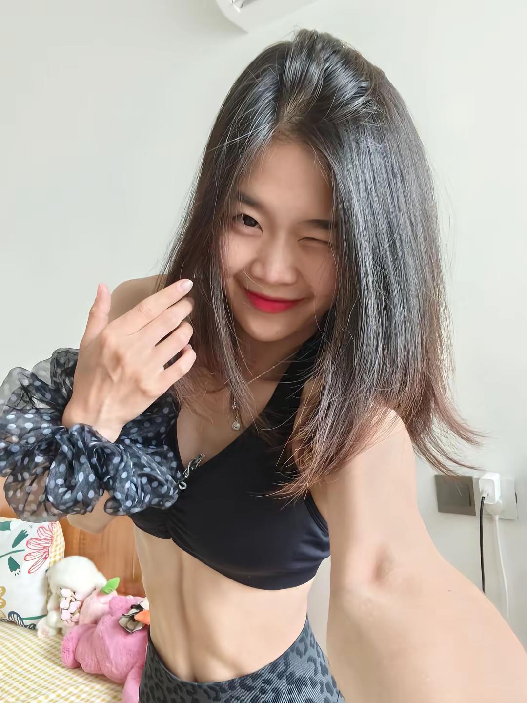 记录今日毫无训练痕迹 增肌健身