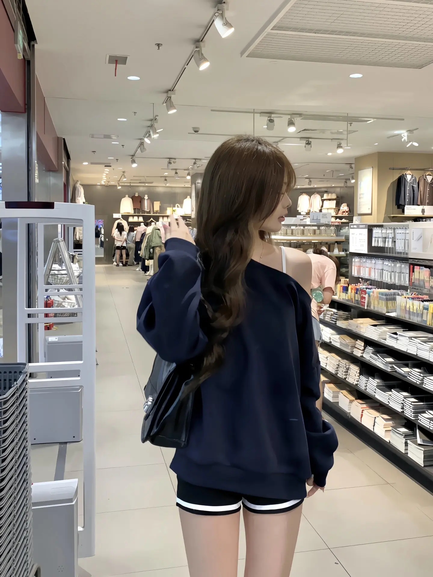 如果可以  想逃到世界的尽头