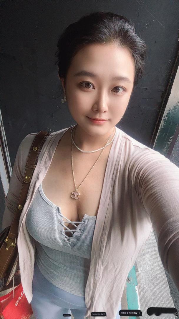粉蓝粉蓝好喜欢今日份的妆造 日常出片感 健身 减脂 