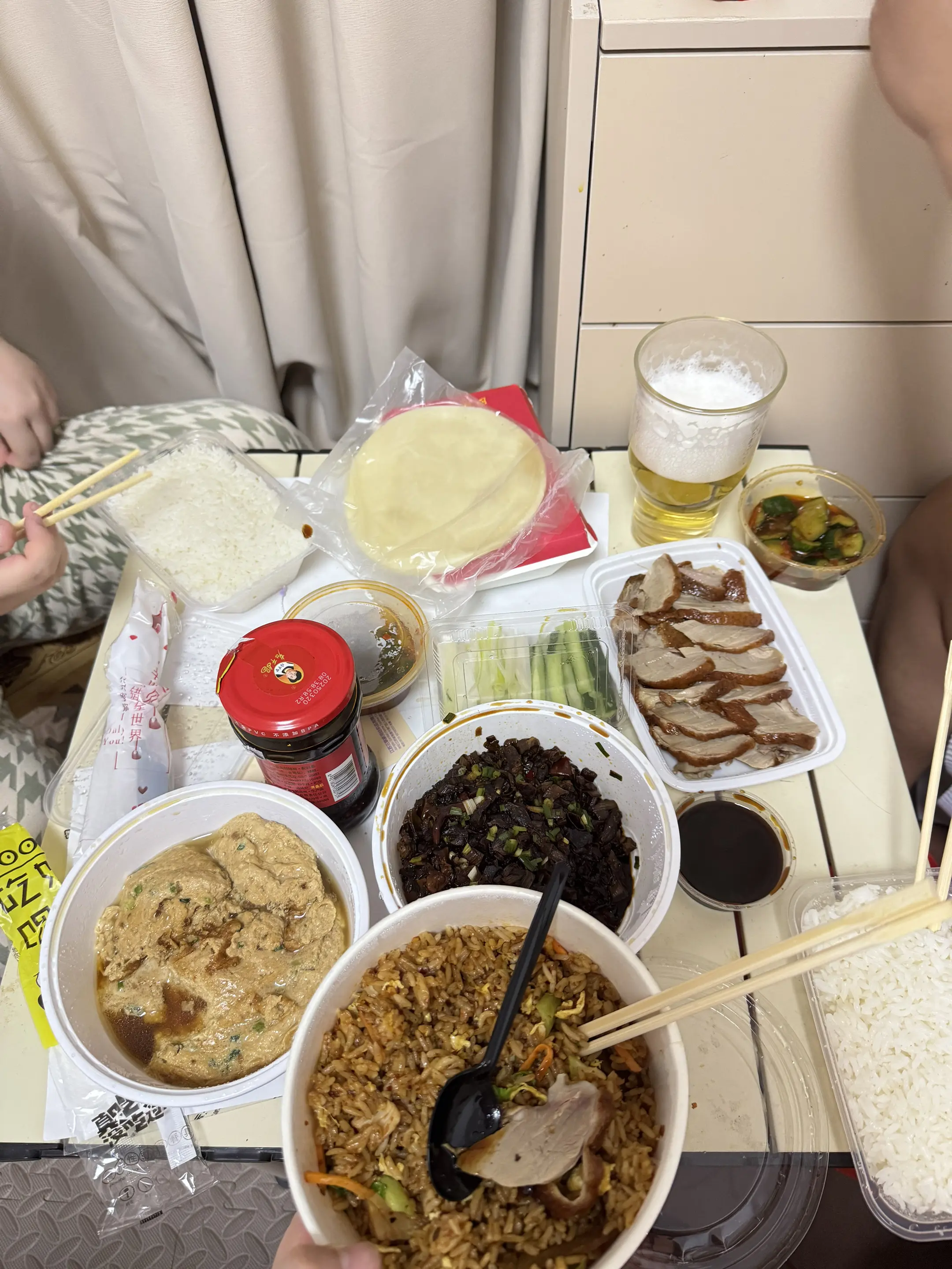 宵夜，吃点