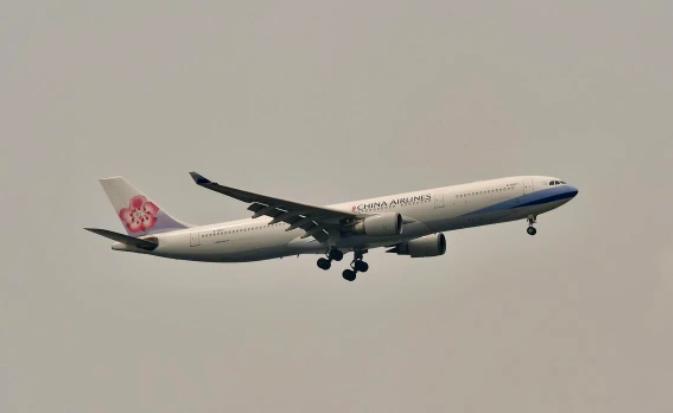 台湾炸开了锅，被关闭领空，抗议无效
 
当地时间10月28日，巴基斯坦正式宣布拒