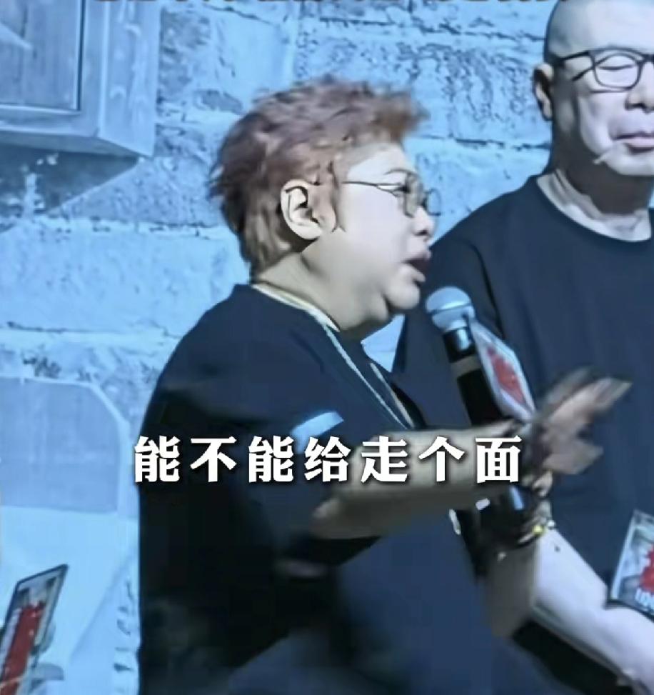 还在走个面，搞小圈子，《阿嬷的情书》的宣传走向已经说明了上面的态度，社会需要的是