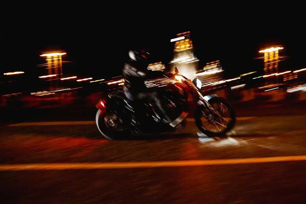 男子不堪炸街噪音刺死辅警被判死刑男子被炸街吵醒刺死骑行辅警热点解读 这起悲剧最值
