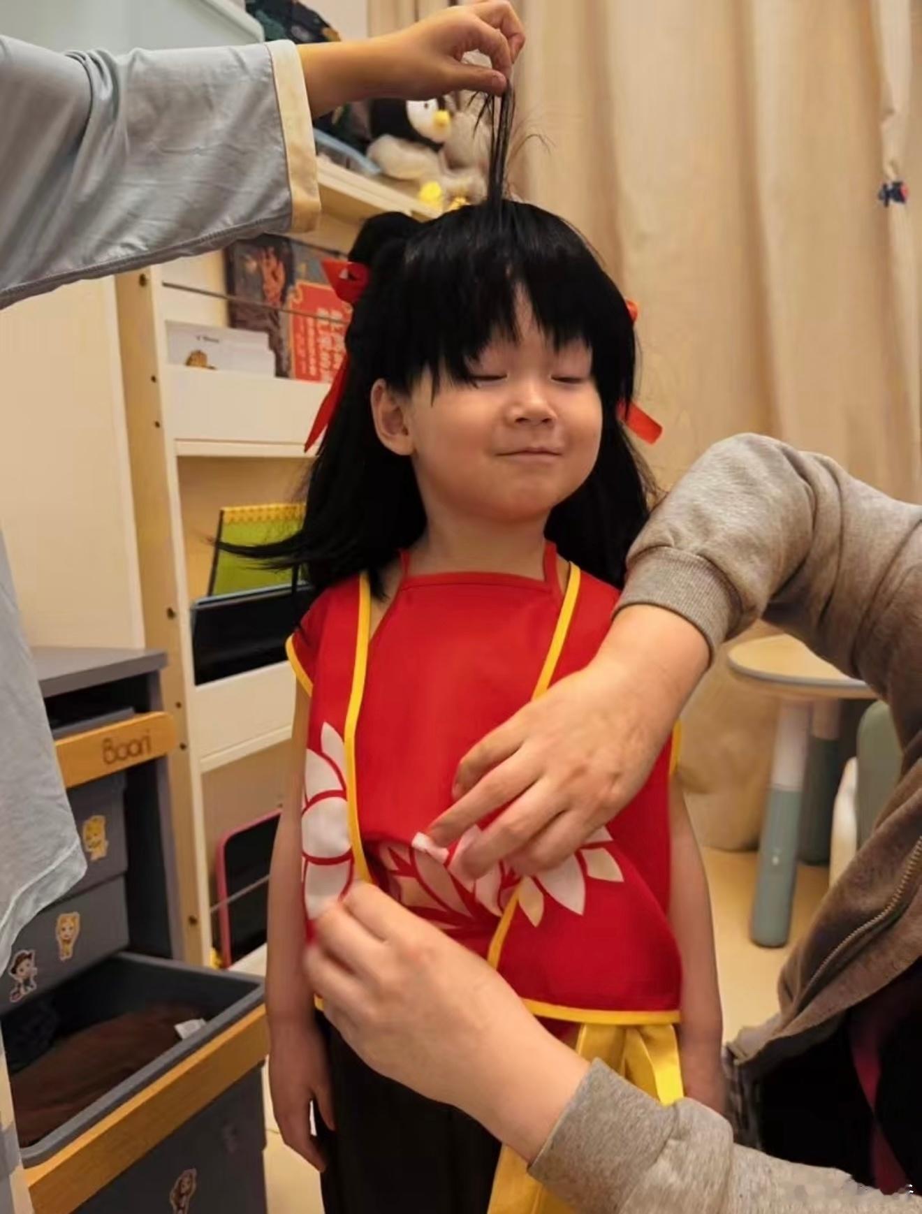 董璇李嘉格说把自己放在第一位我们的爸爸 大风大浪中的成长让董璇和李嘉格更加明白一