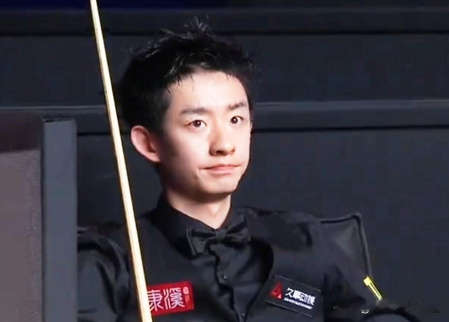 吴宜泽三杆过百，6-2轻取斯佳辉，挺进上海大师赛八强！
 
 
北京时间7月29