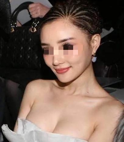如果，我是说如果，
有一份爱情摆在你的面前，这四位年轻美貌、如花似玉的女孩和你谈