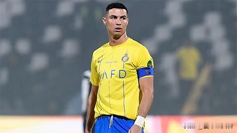 C罗在梅西赢得2023年最佳球员那天发布了什么信息？

在梅西赢得FIFA 20