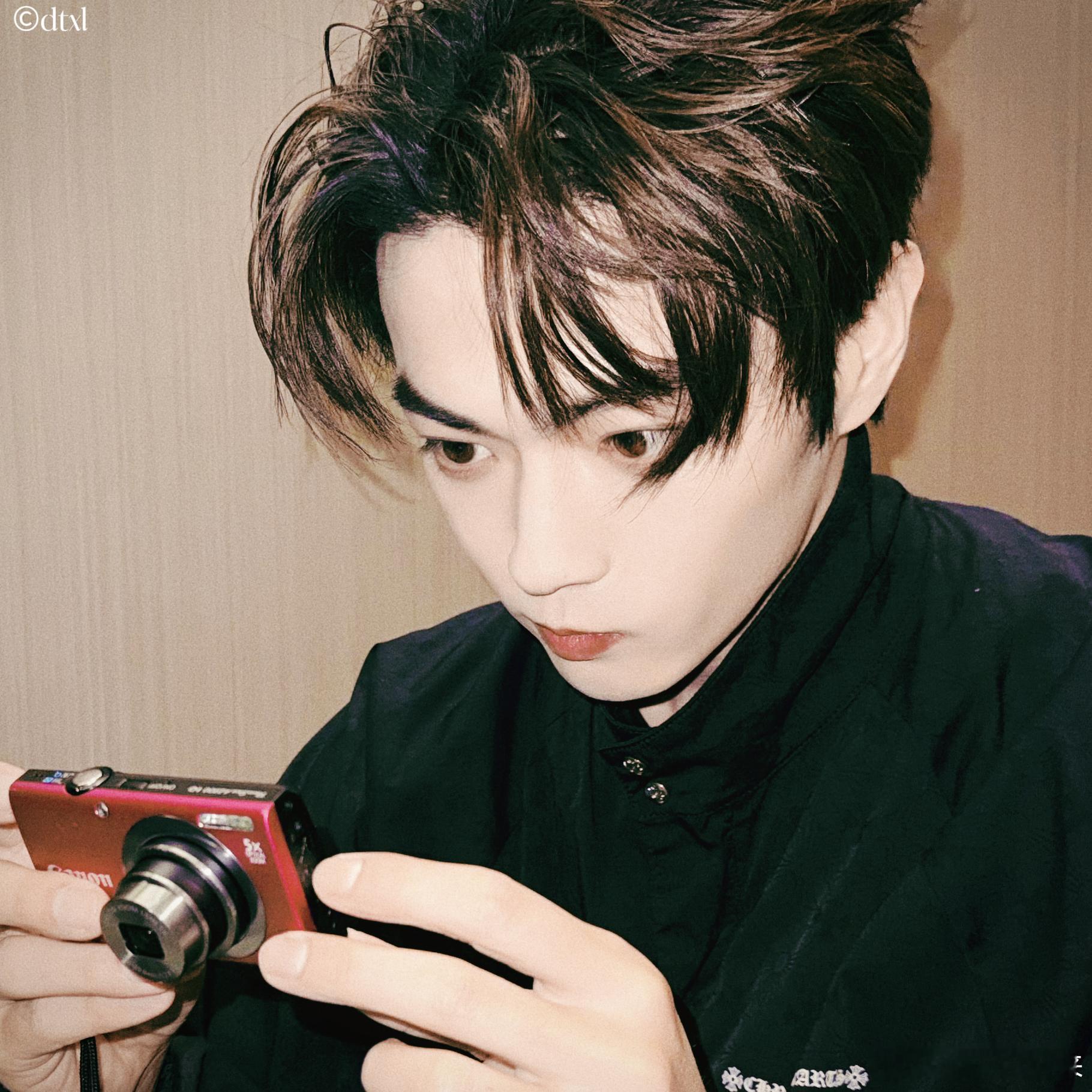 许凯｜ 头像~我永远不会对着别人喵喵叫即使是我吗?🥺喵~喵~soso也是猫猫～