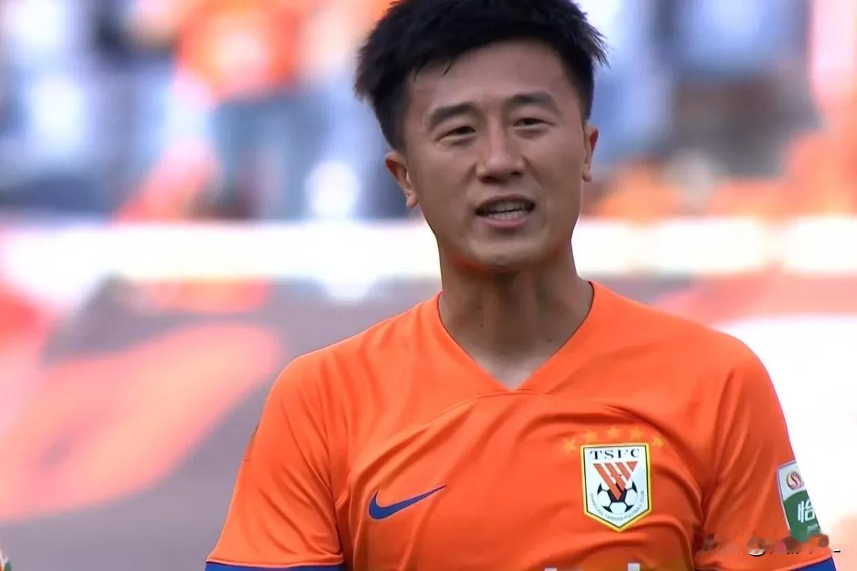 直接送3分去了？泰山今日兵发成都，备战成都蓉城，但在出征的球员中并没有发现刘洋和