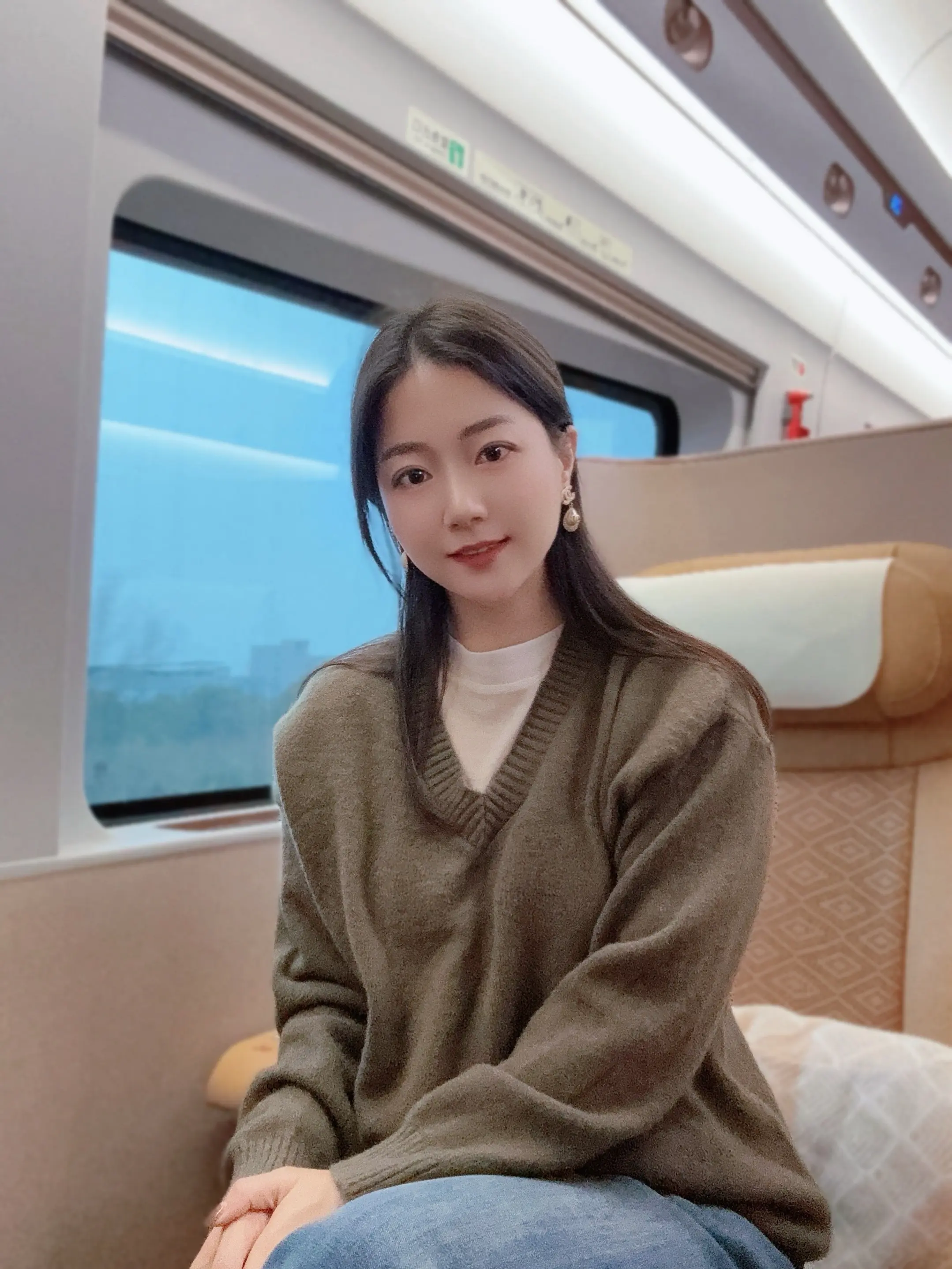 87年兔，39岁，最近问的最多的话题是，都单身这么久了，你还打算再找吗...