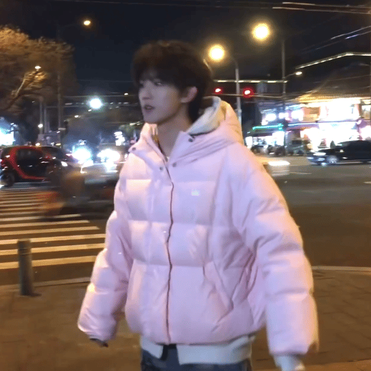 【4914】妈再不来接饼，饼就变成冻干了！！ 苏新皓