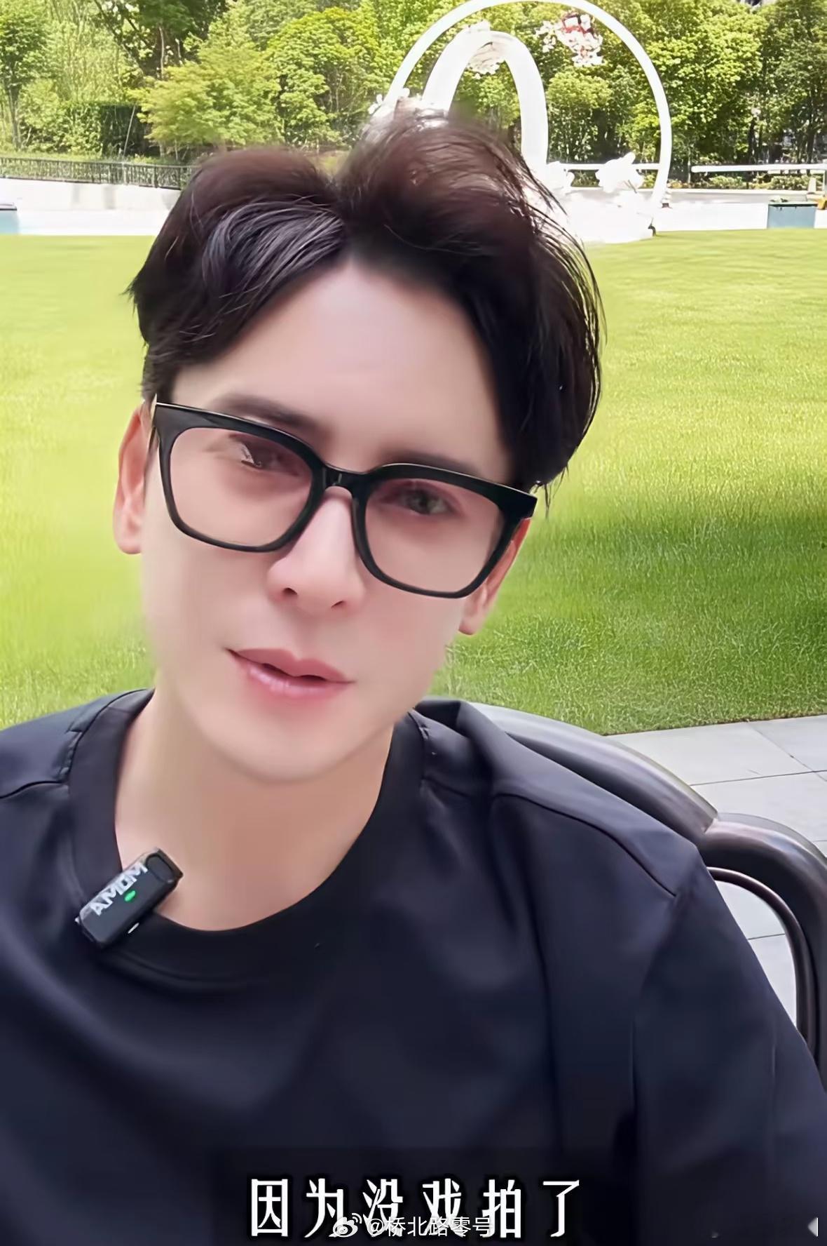 韩栋自曝还在还房贷全民都在还房贷，这正常啊。但，他是还的是什么样的房子的房贷？是