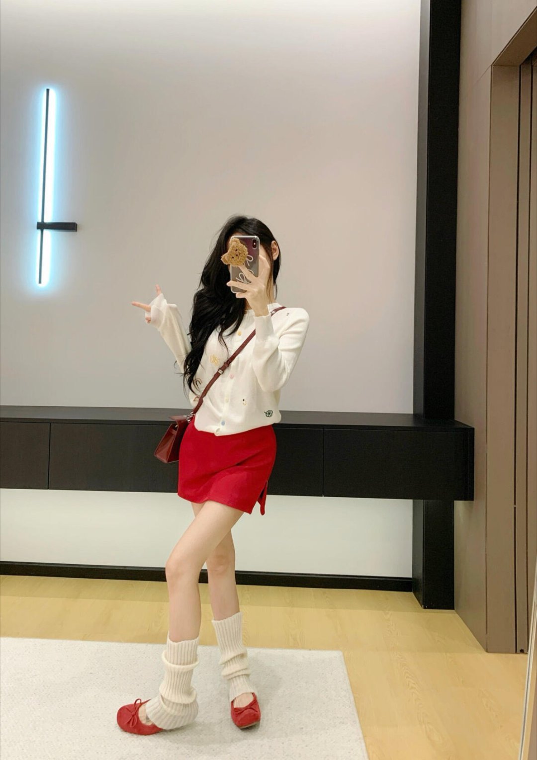 好喜欢这个红裙子 ！！！ 