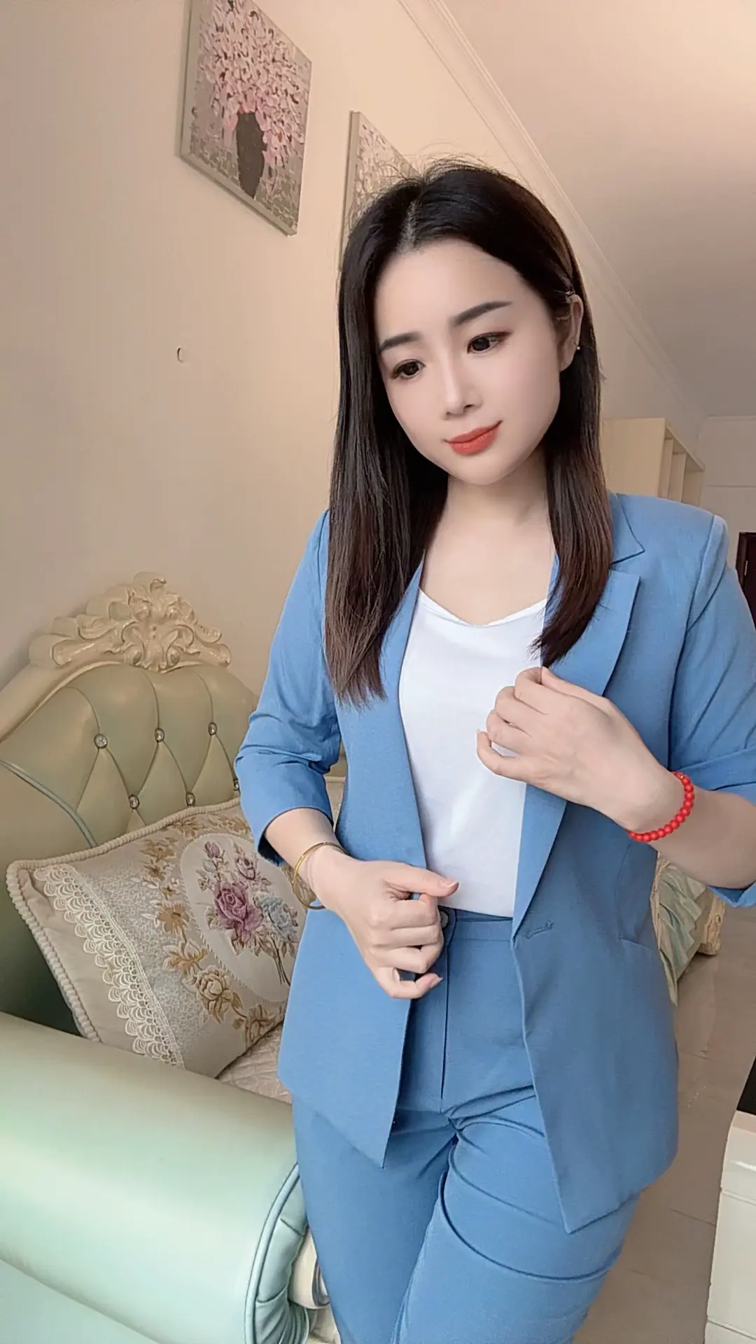 心脉受损 不想说话只想沉默不语