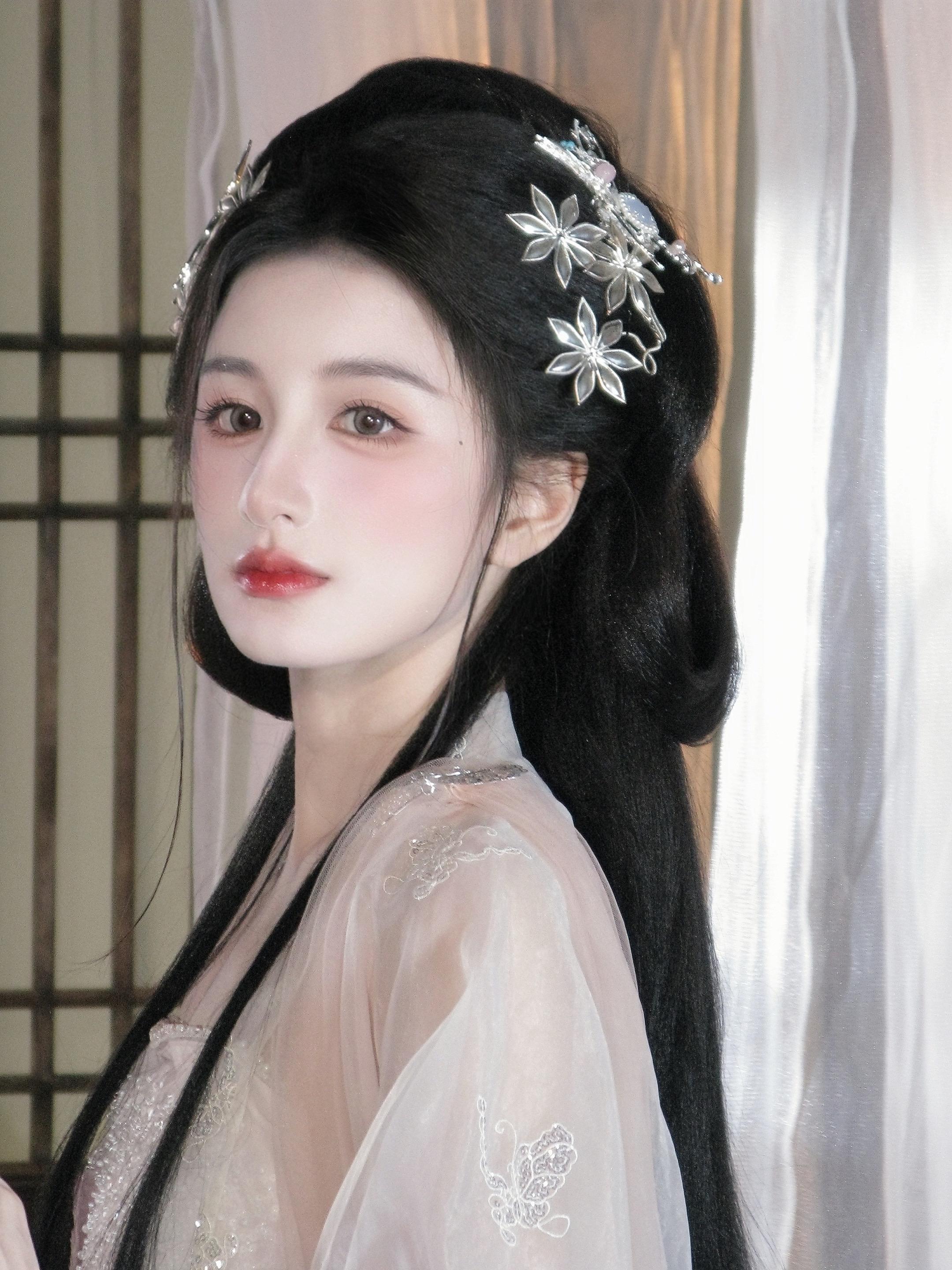 “记住这段旋律…”